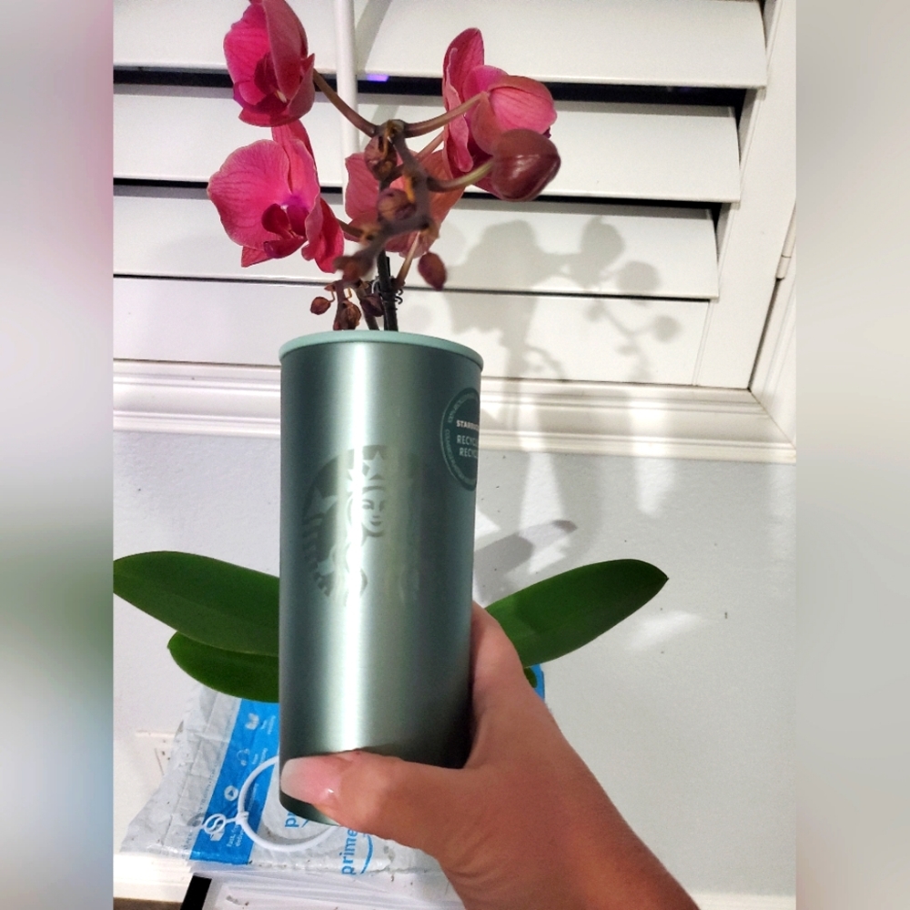 NEW STARTBUCKS teal tumbler